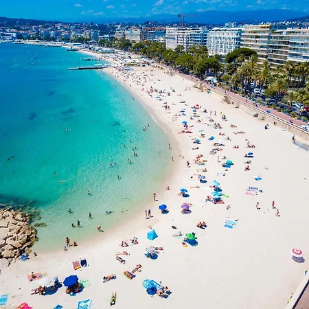 Flo & Rose Azur - Duplex Vue Terrasses Piscine Jardins Parking 公寓 戛纳